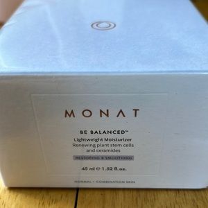 Monat Be Balanced Lightweight Moisturizer (Full Size & Brand New)
